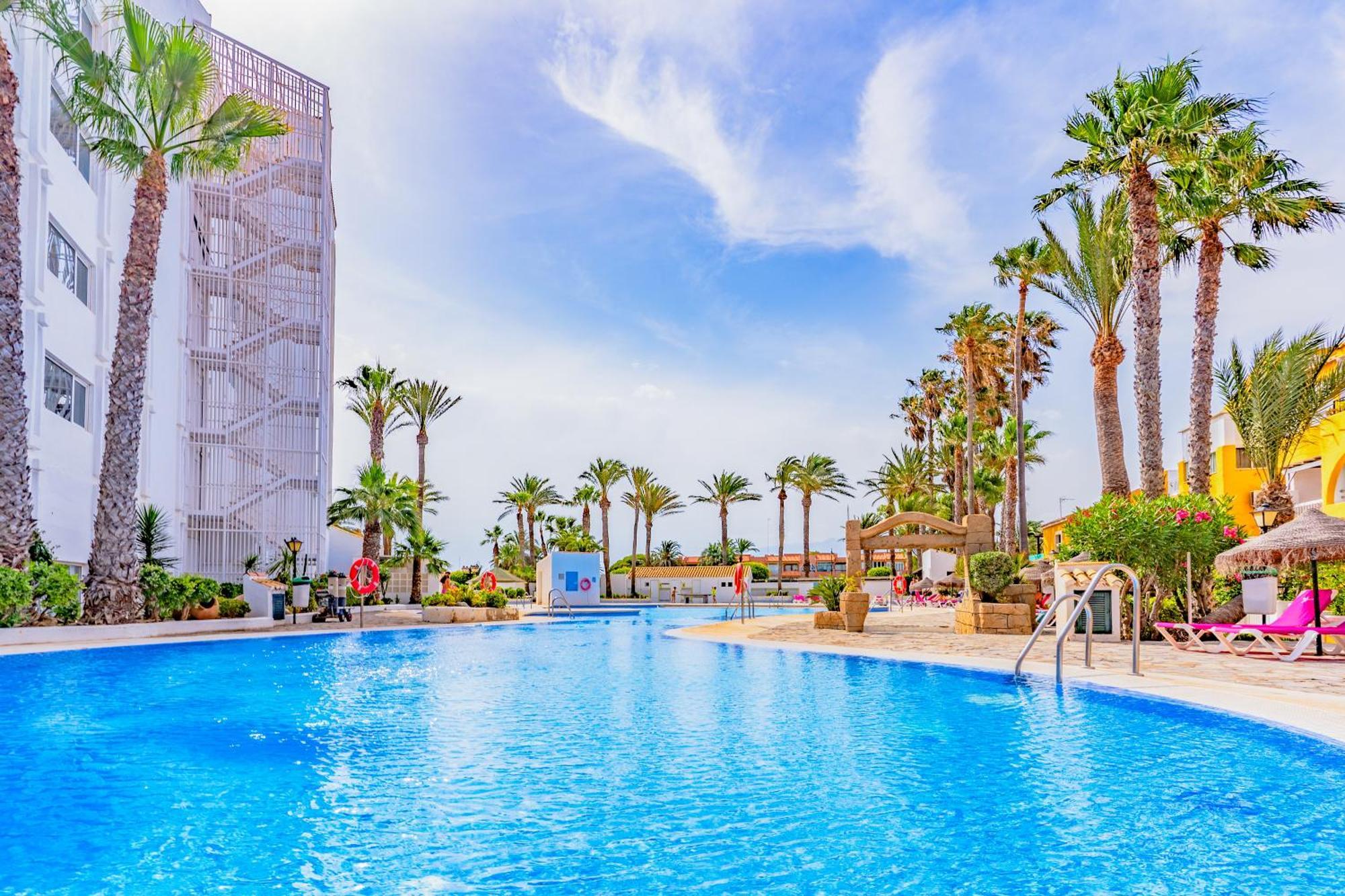 Beachhouse Playa R&R Ροκέτας ντε Μαρ Εξωτερικό φωτογραφία